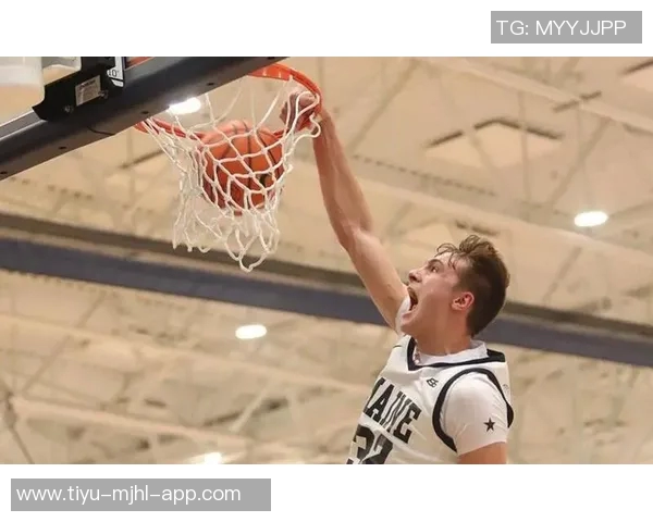 弗拉格盛赞文班独特天赋认为他是前所未见的篮球新星 弗拉格盛赞文班独特天赋认为他是前所未见的篮球新星