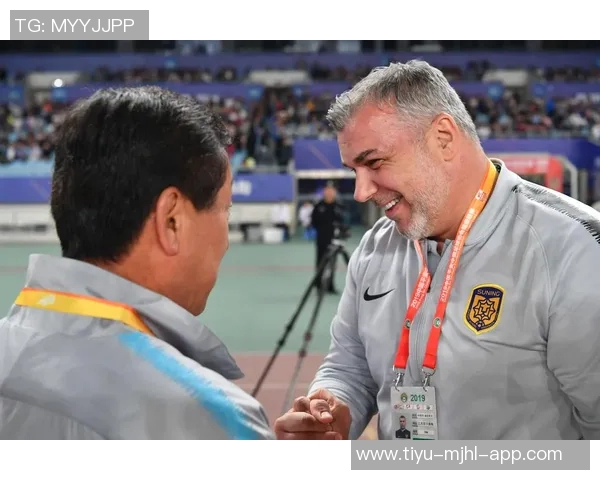 前裁判点评帕夫洛维奇手球争议认为判罚过于严格引发热议 前裁判点评帕夫洛维奇手球争议认为判罚过于严格引发热议