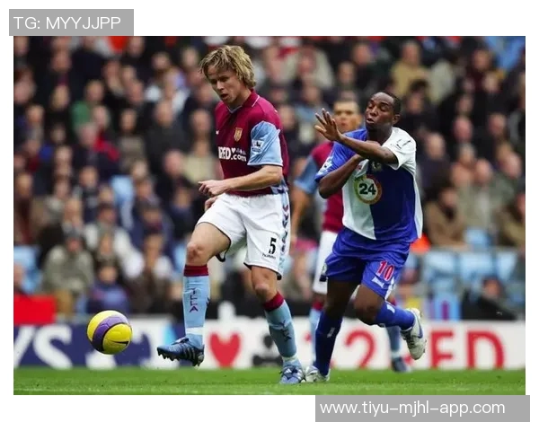 哈维西蒙斯曾与国米接触但更倾向于加盟英超球队 哈维西蒙斯曾与国米接触但更倾向于加盟英超球队