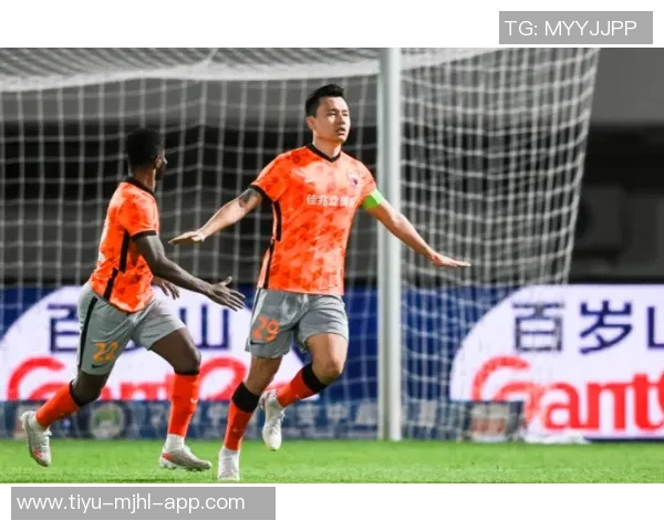 高薪球队失利后互相指责的背后心理与团队信任危机分析 高薪球队失利后互相指责的背后心理与团队信任危机分析